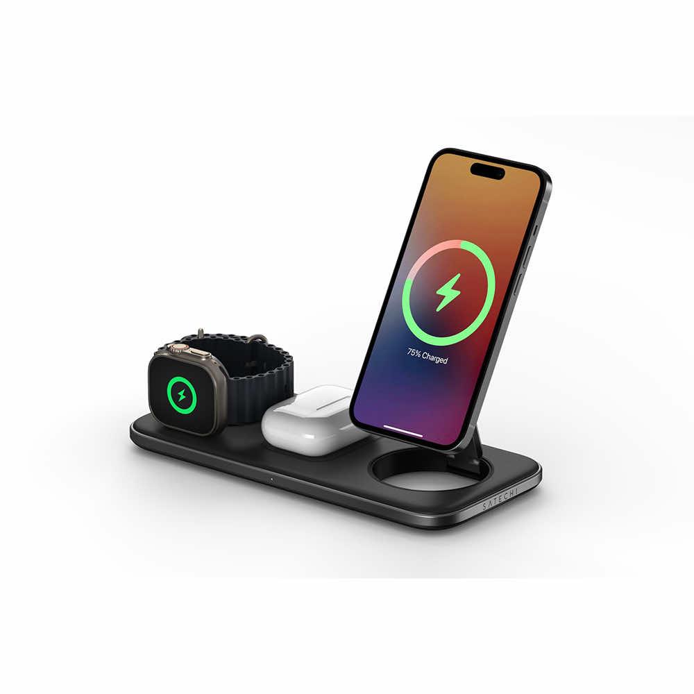 Тройна поставка (пад) за безжично зареждане за iPhone с MagSafe, Apple Watch, AirPods Pro и Qi съвместими мобилни устройства - Satechi Qi2 Trio Wireless Charging Pad (черен) | JAR Computers Тройна поставка (пад) за безжично зареждане за iPhone с MagSafe, Apple Watch, AirPods Pro и Qi съвместими мобилни устройства - Satechi Qi2 Trio Wireless Charging Pad (черен)