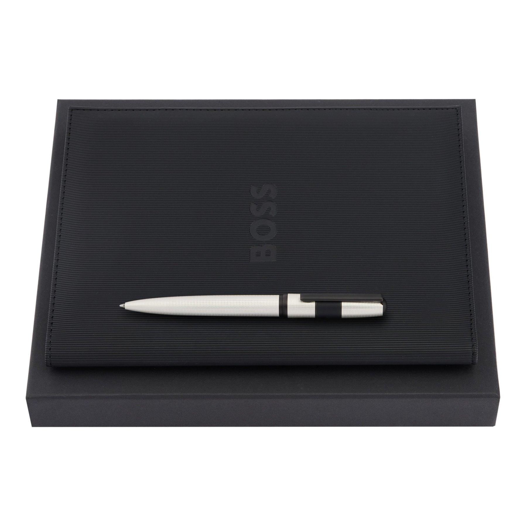 Hugo Boss Комплект папка Formation Line, А5, черна и химикалка Grid Pearl, бяла | JAR Computers Hugo Boss Комплект папка Formation Line, А5, черна и химикалка Grid Pearl, бяла