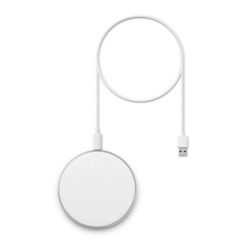 Луксозна поставка (пад) за безжично захранване - Bang & Olufsen Charging Pad (бял) | JAR Computers Луксозна поставка (пад) за безжично захранване - Bang & Olufsen Charging Pad (бял)