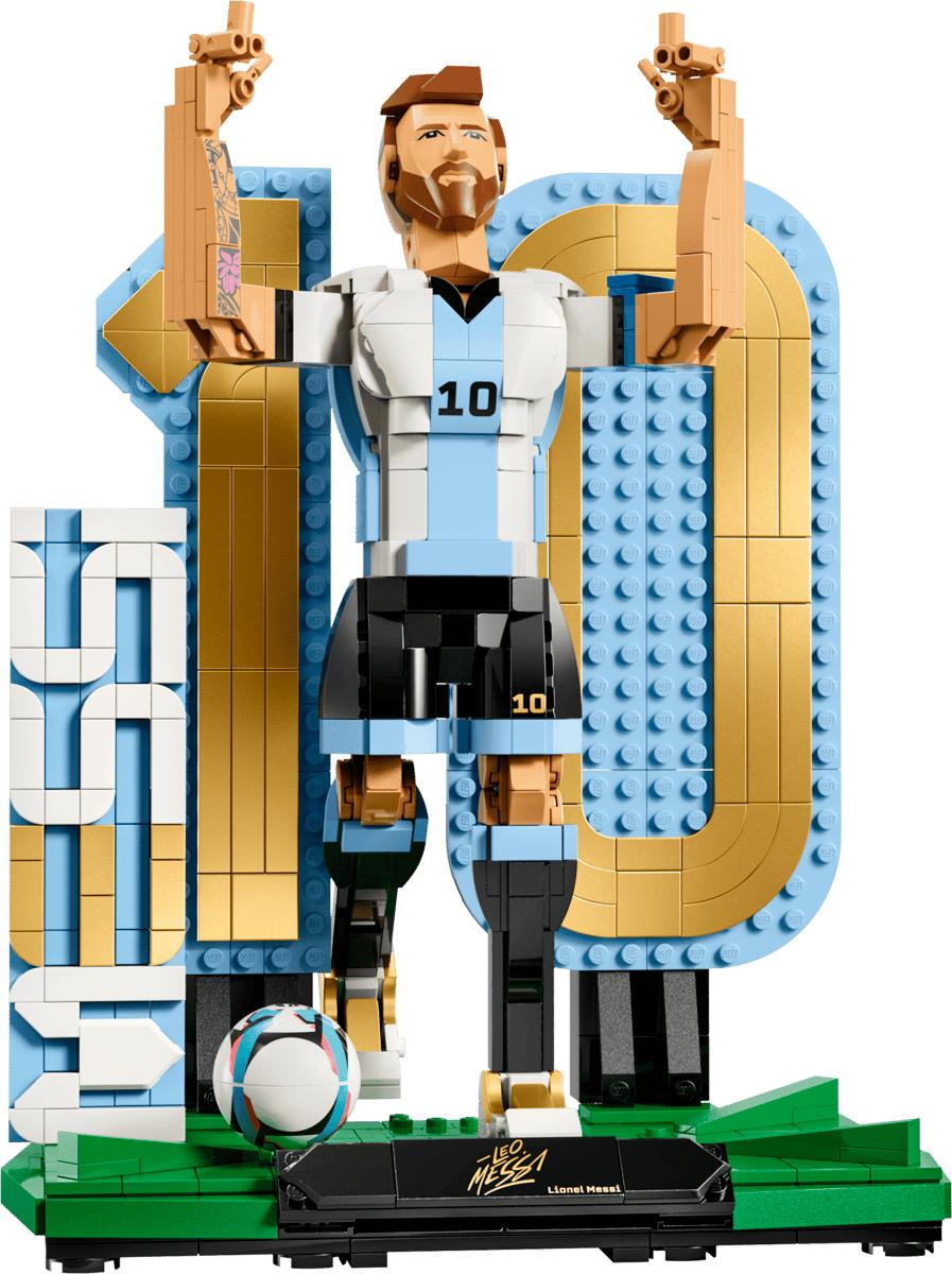 LEGO Football Legend: Lionel Messi &ndash; Soccer Legend (43015)