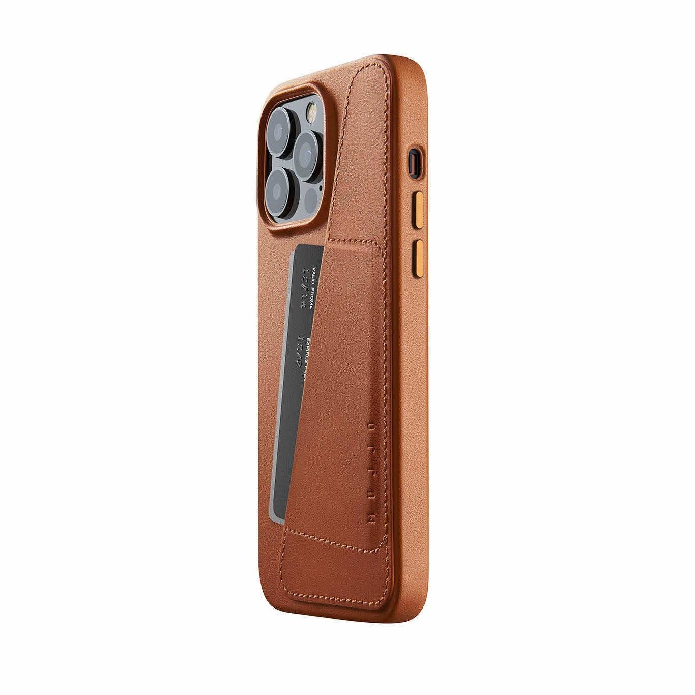 Mujjo Full Leather MagSafe Wallet Case - премиум кожен (естествена кожа) кейс с MagSafe за iPhone 14 Pro Max (кафяв)