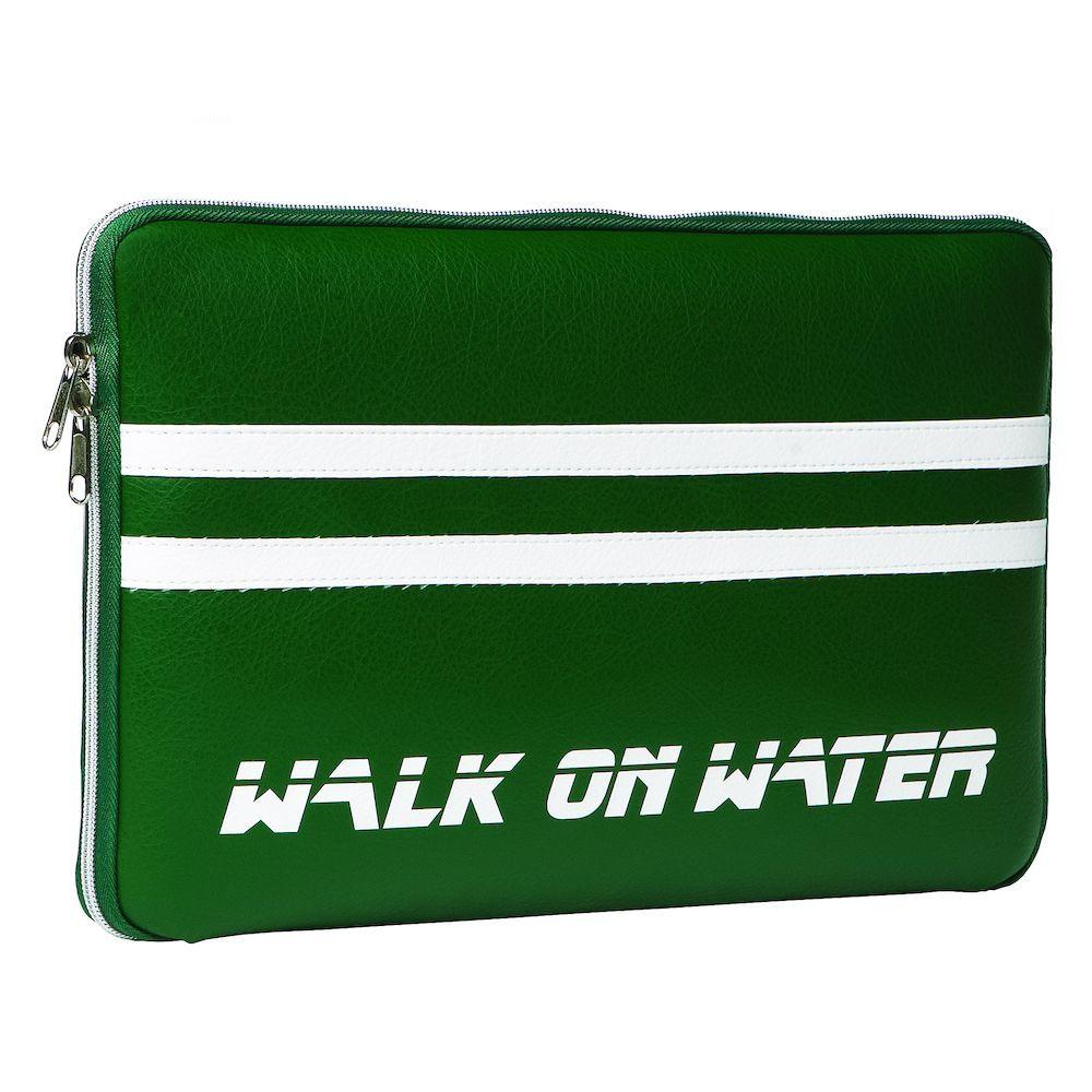 Кожен калъф за преносими компютри до 11 инча - Walk On Water Boarding Sleeve 11 (зелен) | JAR Computers Кожен калъф за преносими компютри до 11 инча - Walk On Water Boarding Sleeve 11 (зелен)