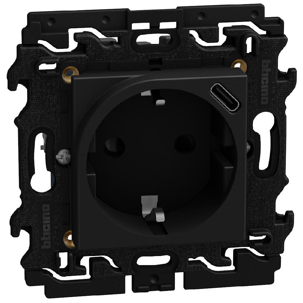 Контакт Шуко 2Р+Е 16А и USB тип C 1.5A 7.5W 2M с монтажна рамка Графит - bticino Light Now YD4141USB | JAR Computers Контакт Шуко 2Р+Е 16А и USB тип C 1.5A 7.5W 2M с монтажна рамка Графит - bticino Light Now YD4141USB
