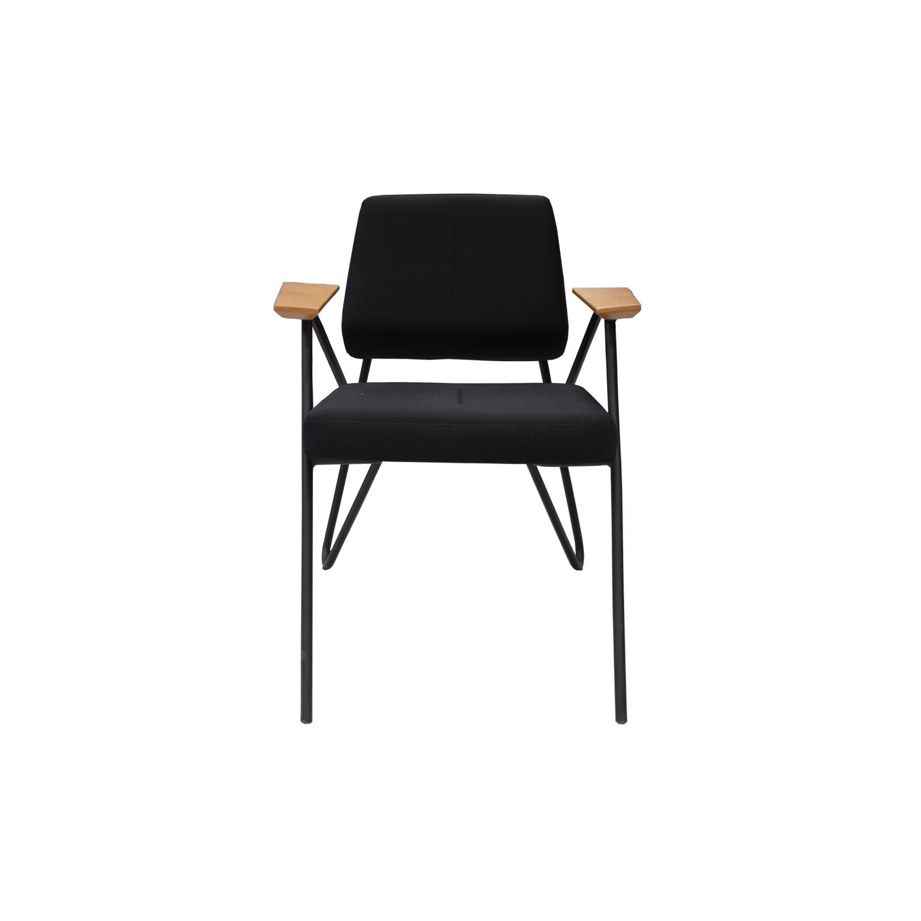 RFG Кресло Polygon, черно, сглобена мостра | JAR Computers RFG Кресло Polygon, черно, сглобена мостра