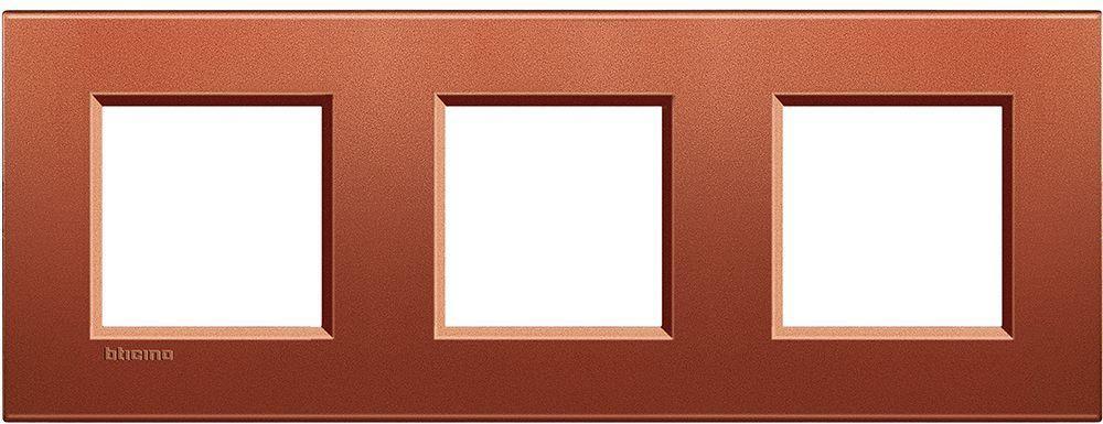 Рамка 3х2 мод. метална правоъгълна Brick LL Bticino | JAR Computers Рамка 3х2 мод. метална правоъгълна Brick LL Bticino