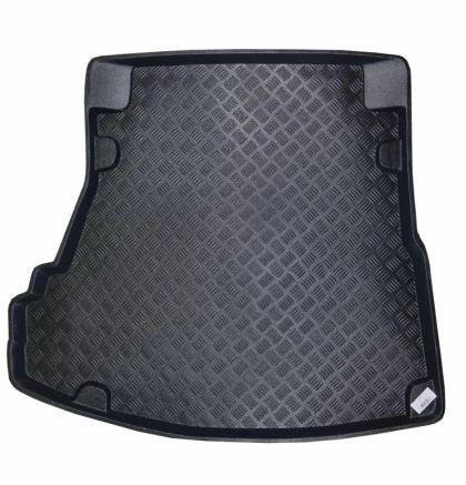 Стелка за багажник за Audi A4 B5 (1995-2001) - Седан | JAR Computers Стелка за багажник за Audi A4 B5 (1995-2001) - Седан