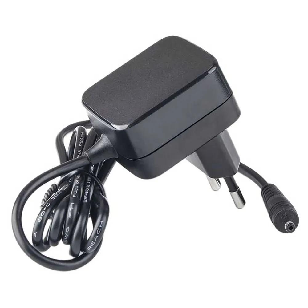 ACT AC1505 универсален захранващ адаптер 5V 2A, AC/DC, 3.5 × 1.35 мм, черен | JAR Computers ACT AC1505 универсален захранващ адаптер 5V 2A, AC/DC, 3.5 × 1.35 мм, черен