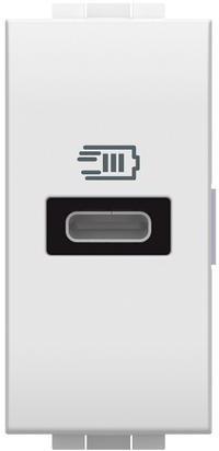 Розетка USB за зареждане тип C Power Delivery 20W 1 мод. цвят Бял LL Bticino | JAR Computers Розетка USB за зареждане тип C Power Delivery 20W 1 мод. цвят Бял LL Bticino