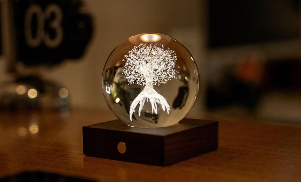 Нощна лампа Gingko Amber Crystal Light Tree of Life