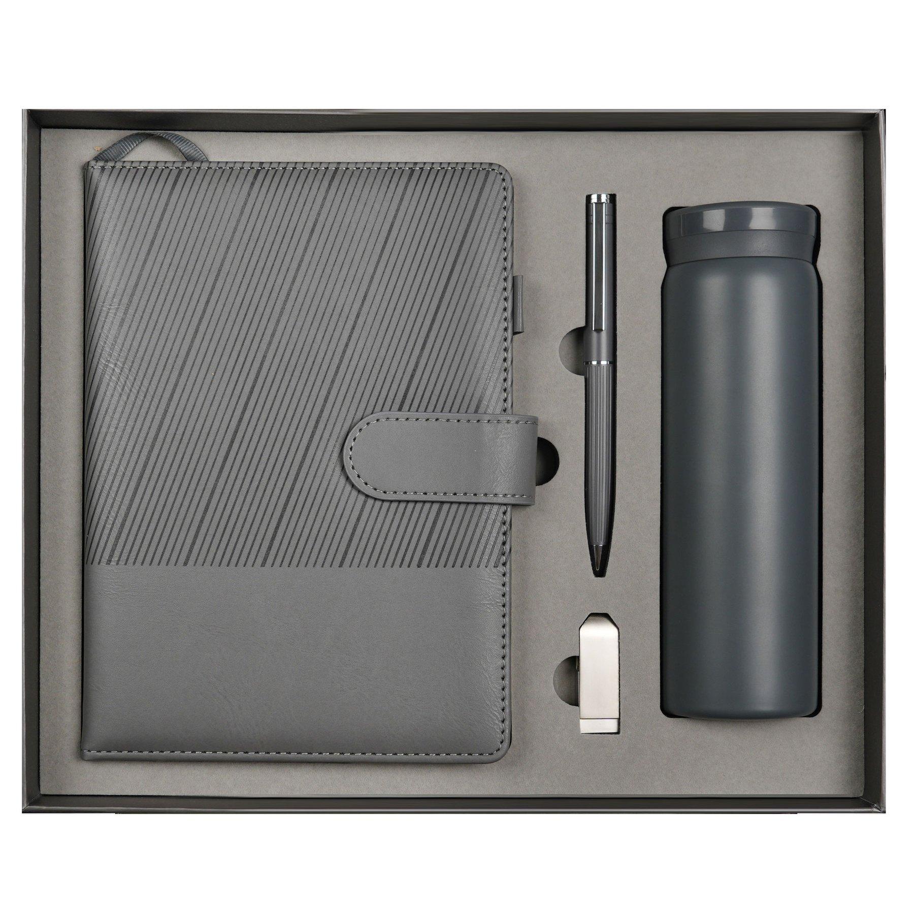 Office 1 Комплект Welcome, тефтер, бутилка, химикалка и USB флаш памет, в кутия