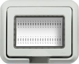 Лицева рамка + носеща IP55 3 мод. цвят Сив LL Bticino | JAR Computers Лицева рамка + носеща IP55 3 мод. цвят Сив LL Bticino