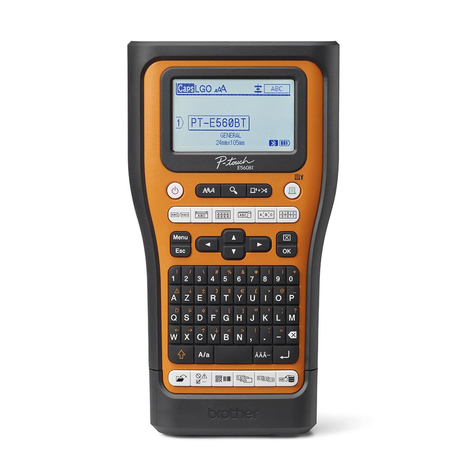 Brother PT-E560BTSP принтер за етикети Термичен трансфер 180 x 180 DPI 30 мм/сек Жична и безжична HSE/TZe Bluetooth QWERTY | JAR Computers Brother PT-E560BTSP принтер за етикети Термичен трансфер 180 x 180 DPI 30 мм/сек Жична и безжична HSE/TZe Bluetooth QWERTY