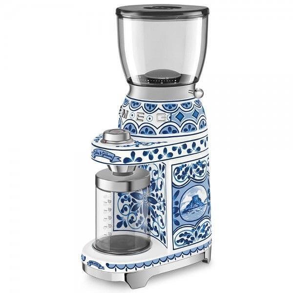 Кафемелачка SMEG CGF01DGBEU