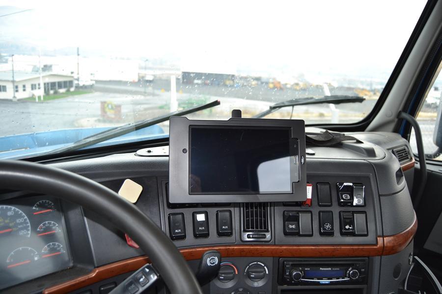 Brodit Heavy Duty ProClip - Volvo VN/VT series 03-18 Пасивен държач Мобилен телефон/смартфон Черен | JAR Computers Brodit Heavy Duty ProClip - Volvo VN/VT series 03-18 Пасивен държач Мобилен телефон/смартфон Черен
