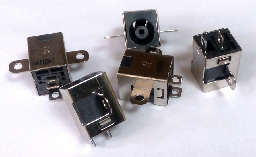 Букса за лаптоп (DC Power Jack) PJ224 6.5x4.4 LG R510 | JAR Computers Букса за лаптоп (DC Power Jack) PJ224 6.5x4.4 LG R510