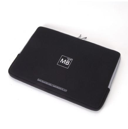 Неопренов калъф за MacBook Pro 15.4 инча - Tucano Second Skin Folder (черен) | JAR Computers Неопренов калъф за MacBook Pro 15.4 инча - Tucano Second Skin Folder (черен)