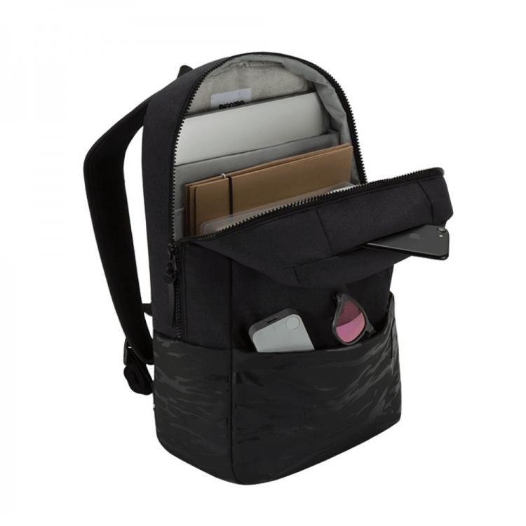 Елегантна и стилна раница за MacBook Pro 15 и лаптопи до 15 инча - Incase Compass Backpack (черен-камуфлаж) | JAR Computers Елегантна и стилна раница за MacBook Pro 15 и лаптопи до 15 инча - Incase Compass Backpack (черен-камуфлаж)
