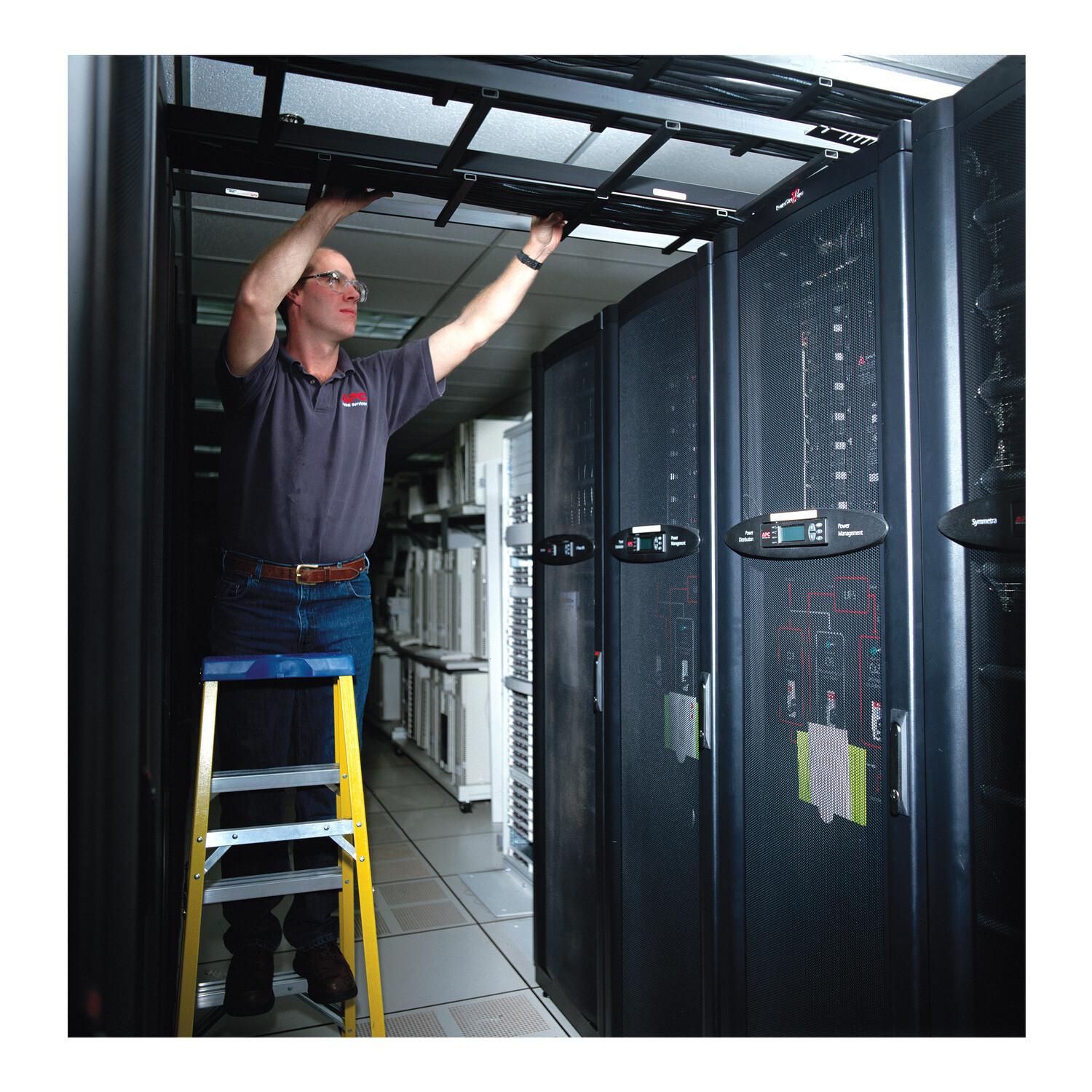 APC 1 Jahr On-Site Garantieerweiterung fuer Symmetra PX UPS 10kVA 40 u | JAR Computers APC 1 Jahr On-Site Garantieerweiterung fuer Symmetra PX UPS 10kVA 40 u