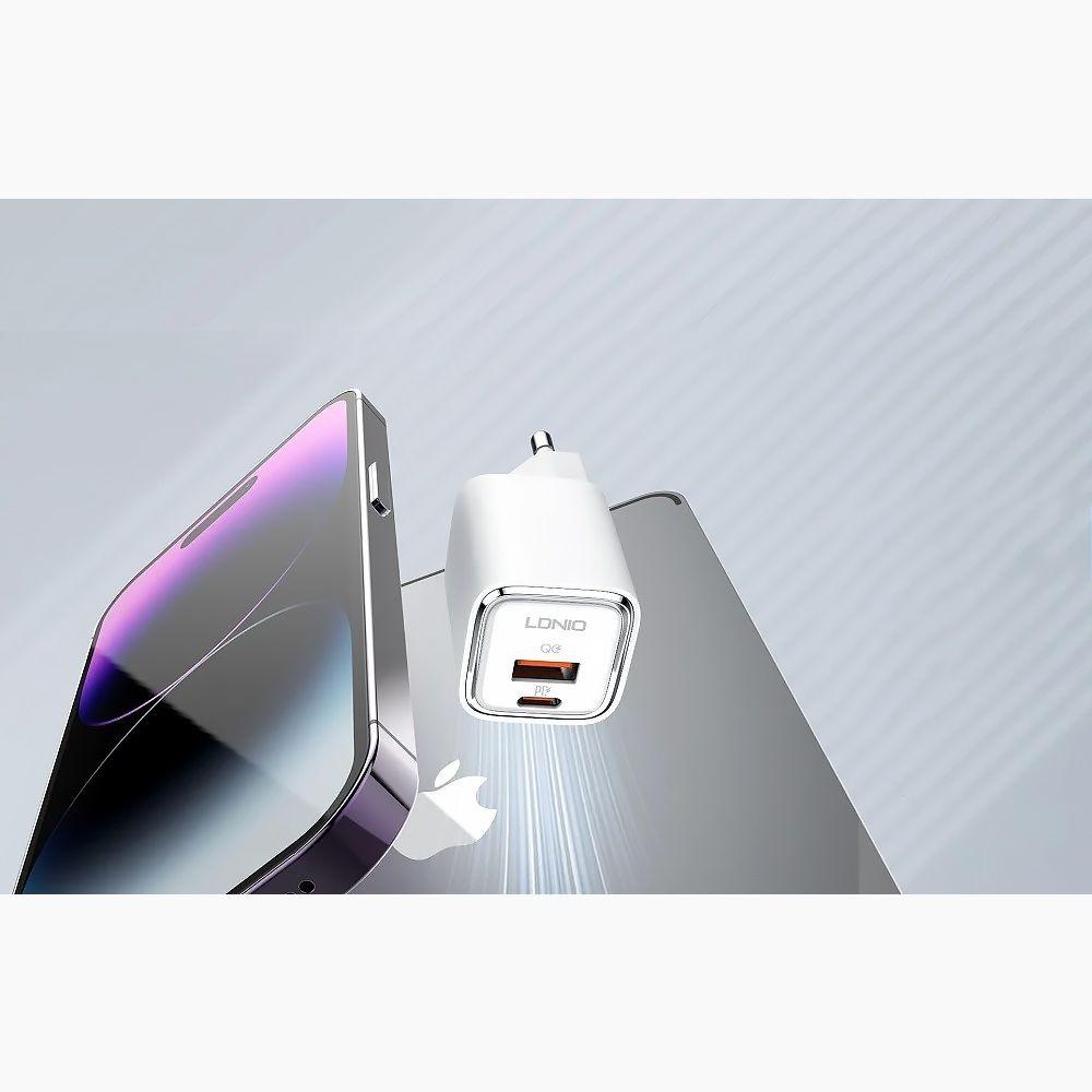 Захранване за ел. мрежа с 1xUSB-A и 1xUSB-C изходи и Lightning кабел - LDNIO Wall Charger 1xUSB-A, 1xUSB-C 30W (бял) | JAR Computers Захранване за ел. мрежа с 1xUSB-A и 1xUSB-C изходи и Lightning кабел - LDNIO Wall Charger 1xUSB-A, 1xUSB-C 30W (бял)