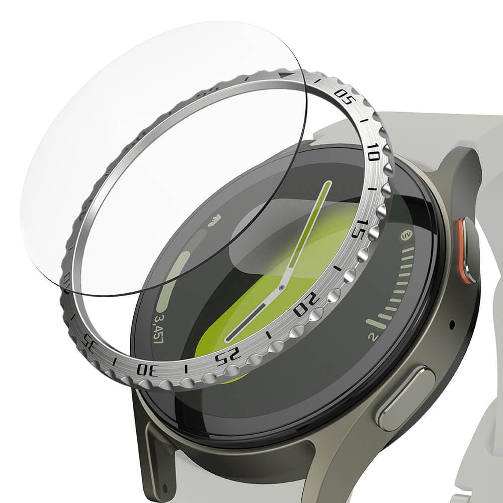 Комплект рамка от неръждаема стомана и стъклено защитно покритие за Samsung Galaxy Watch 7 44мм - Ringke Bezel Styling Stainless Steel Silver Pattern 5 (черен) | JAR Computers Комплект рамка от неръждаема стомана и стъклено защитно покритие за Samsung Galaxy Watch 7 44мм - Ringke Bezel Styling Stainless Steel Silver Pattern 5 (черен)