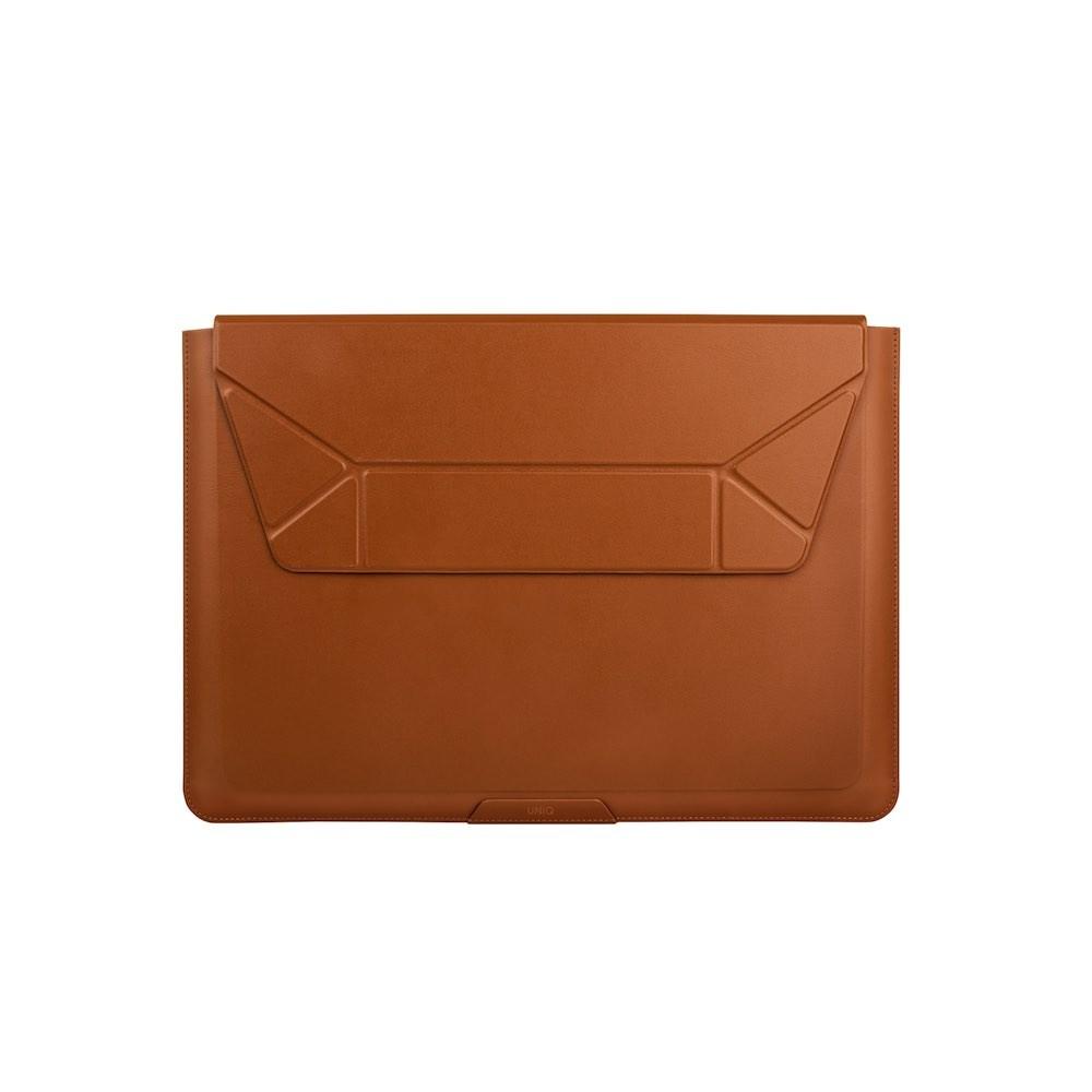Кожен кейс с поставка за MacBook Pro 14 (2021), Macbook Pro 13 (2016-2022) и MacBook Air 13 (2018-2022) - Uniq Oslo Leather Laptop Sleeve With Stand (кафяв) | JAR Computers Кожен кейс с поставка за MacBook Pro 14 (2021), Macbook Pro 13 (2016-2022) и MacBook Air 13 (2018-2022) - Uniq Oslo Leather Laptop Sleeve With Stand (кафяв)