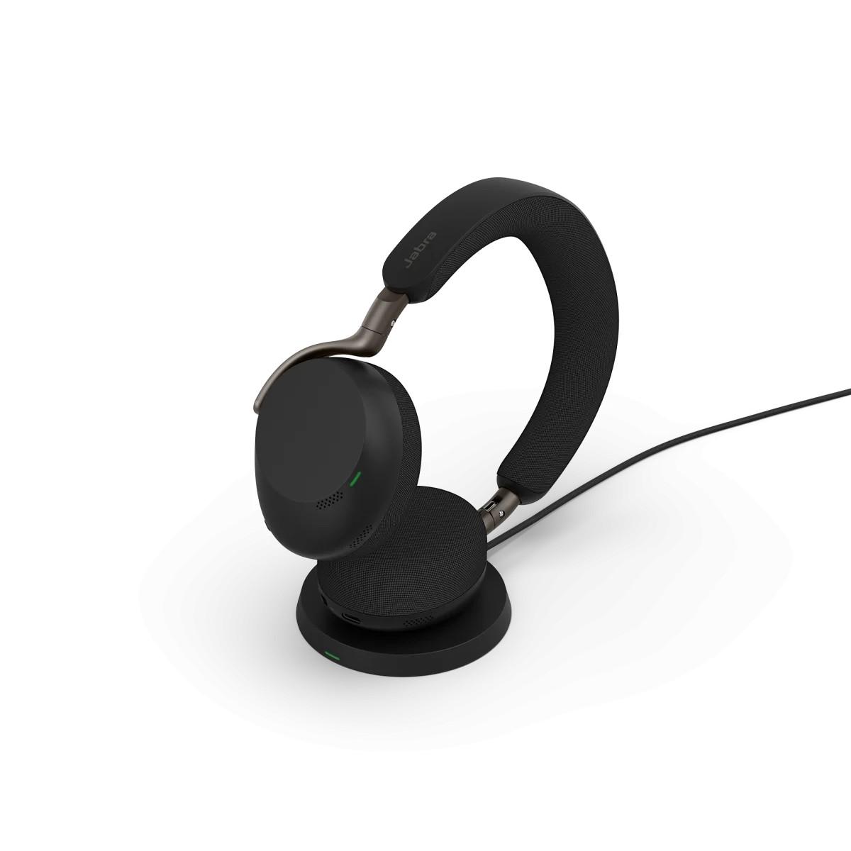Jabra Evolve3 75 UC безжични on-ear слушалки с Link 390a и безжична зарядна подложка, черни | JAR Computers Jabra Evolve3 75 UC безжични on-ear слушалки с Link 390a и безжична зарядна подложка, черни