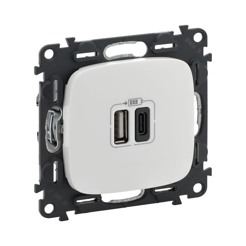 Контакт 2XUSB тип А+C 5V 2.4A 12W Бял - Legrand Valena Allure 754965 | JAR Computers Контакт 2XUSB тип А+C 5V 2.4A 12W Бял - Legrand Valena Allure 754965