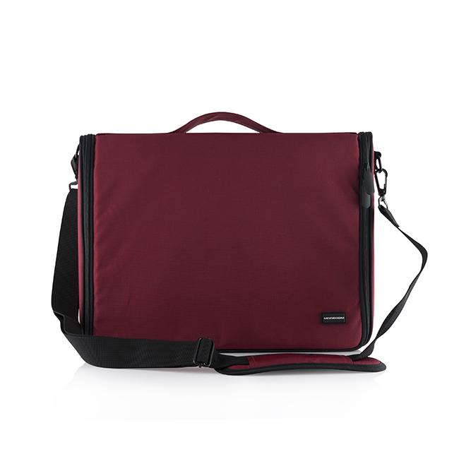 Чанта за MacBook Pro 15 и преносими компютри до 15 инча - Modecom Torino Black (червен) | JAR Computers Чанта за MacBook Pro 15 и преносими компютри до 15 инча - Modecom Torino Black (червен)