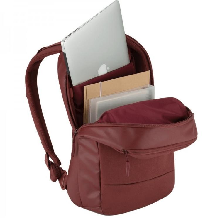 Елегантна и стилна раница за MacBook Pro 15 и лаптопи до 15 инча - Incase City Compact Backpack (тъмночервен) | JAR Computers Елегантна и стилна раница за MacBook Pro 15 и лаптопи до 15 инча - Incase City Compact Backpack (тъмночервен)