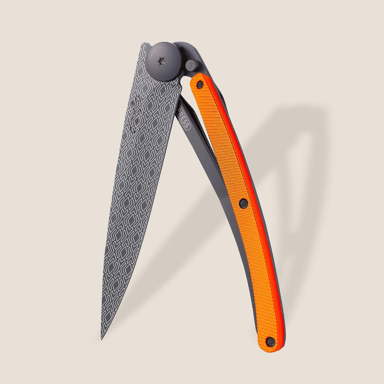 Джобен нож Deejo 37g, Orange aluminium / Parallel | JAR Computers Джобен нож Deejo 37g, Orange aluminium / Parallel