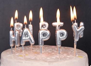 Свещички с надпис "HAPPY BIRTHDAY" PartyGo ,сребърен цвят ,13 бр | JAR Computers Свещички с надпис "HAPPY BIRTHDAY" PartyGo ,сребърен цвят ,13 бр