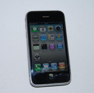 Отключен и джейбрейкнат с UltraSnow, FW4.0.2, 05.13.04 - Apple iPhone 3G 8GB (втора употреба) | JAR Computers Отключен и джейбрейкнат с UltraSnow, FW4.0.2, 05.13.04 - Apple iPhone 3G 8GB (втора употреба)