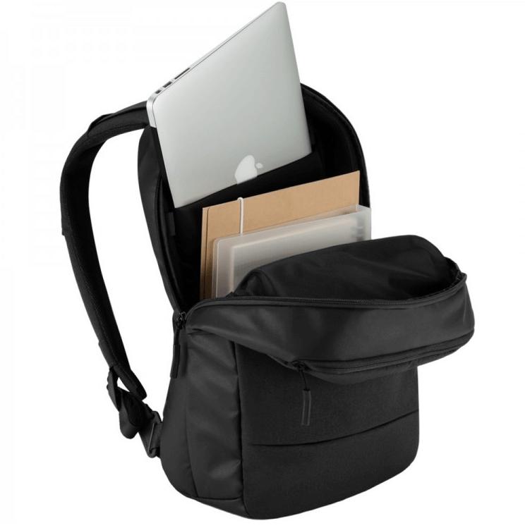 Елегантна и стилна раница за MacBook Pro 15 и лаптопи до 15 инча - Incase City Compact Backpack (черен) | JAR Computers Елегантна и стилна раница за MacBook Pro 15 и лаптопи до 15 инча - Incase City Compact Backpack (черен)