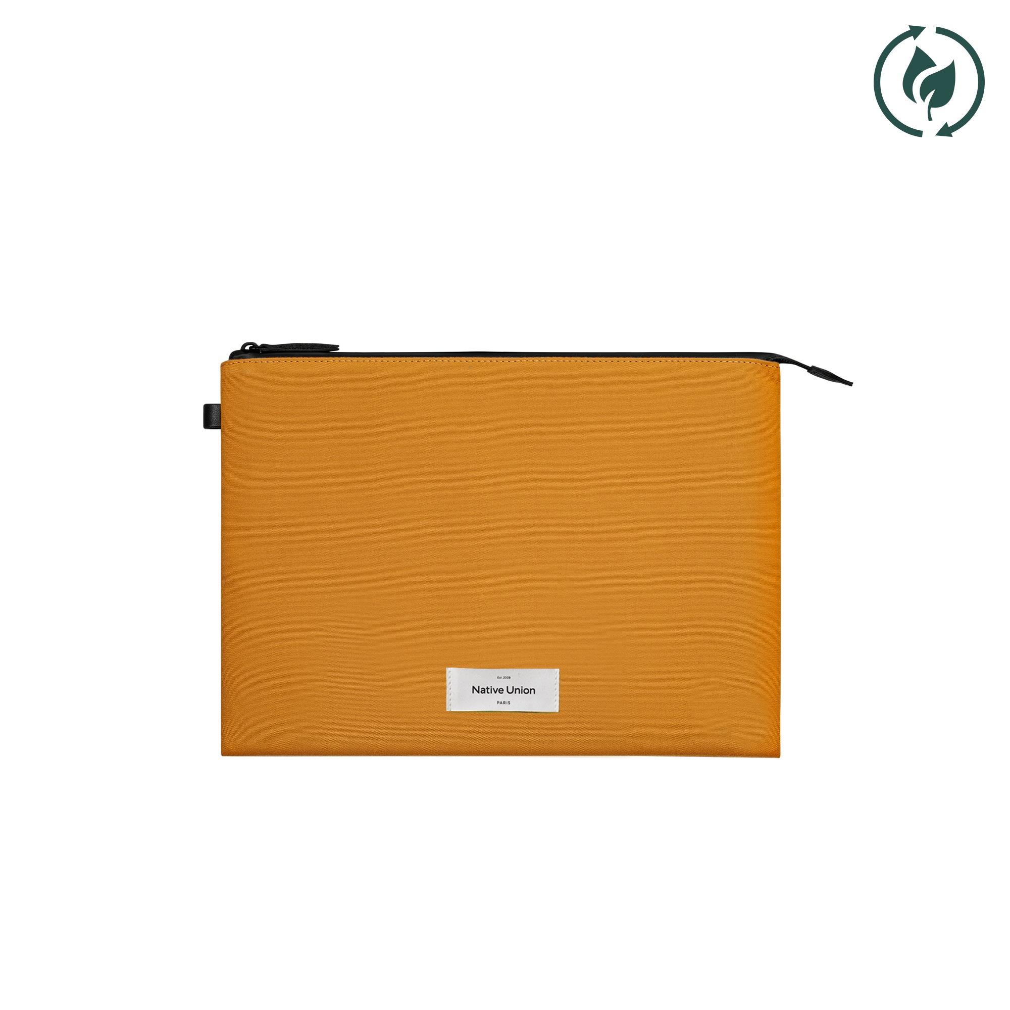 Native Union Stow Lite Sleeve For Macbook 14-inch - Kraft | JAR Computers Native Union Stow Lite Sleeve For Macbook 14-inch - Kraft