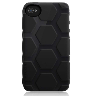 Кейс с висока степен на защита за iPhone 4/4S - Belkin Max Case (черен) | JAR Computers Кейс с висока степен на защита за iPhone 4/4S - Belkin Max Case (черен)
