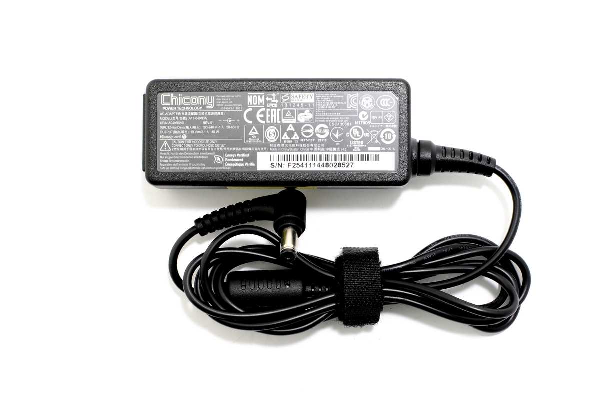 Оригинално Зарядно за лаптоп (Original Laptop Adapter) Asus / Toshiba 19V / 2.1A / 40W (5.5x2.5) | JAR Computers Оригинално Зарядно за лаптоп (Original Laptop Adapter) Asus / Toshiba 19V / 2.1A / 40W (5.5x2.5)