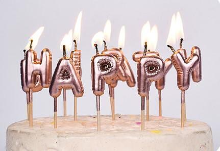 Свещички с надпис "HAPPY BIRTHDAY" PartyGo, розово злато,13 бр | JAR Computers Свещички с надпис "HAPPY BIRTHDAY" PartyGo, розово злато,13 бр