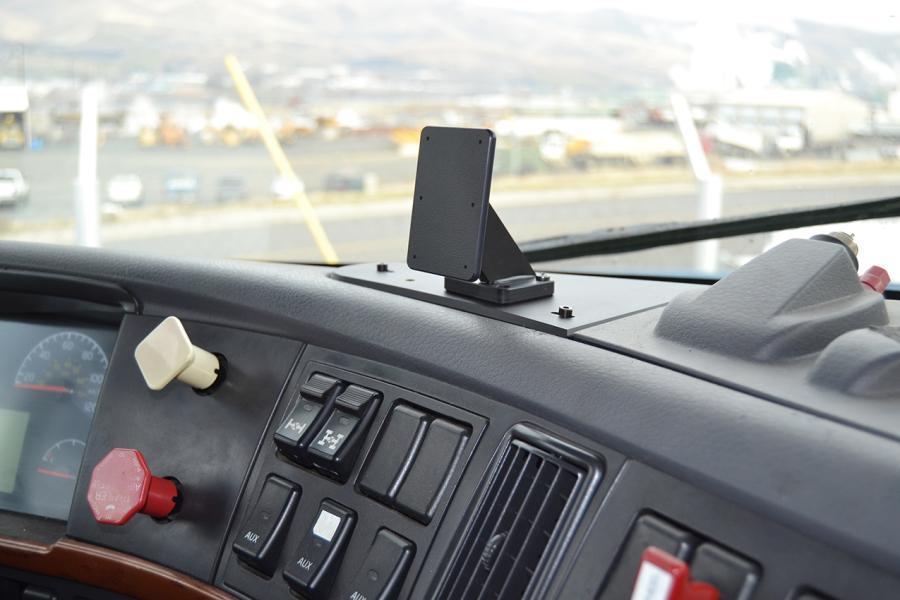 Brodit Heavy Duty ProClip - Volvo VN/VT series 03-18 Пасивен държач Мобилен телефон/смартфон Черен | JAR Computers Brodit Heavy Duty ProClip - Volvo VN/VT series 03-18 Пасивен държач Мобилен телефон/смартфон Черен
